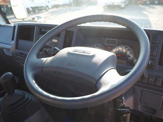 いすゞエルフ平ボディ小型（2t・3t）[写真35]