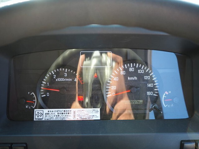 いすゞエルフ平ボディ小型（2t・3t）[写真39]