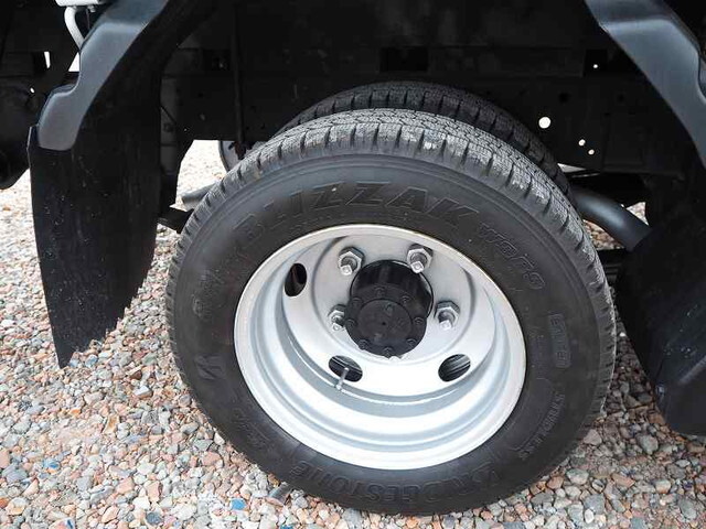 いすゞエルフ平ボディ小型（2t・3t）[写真19]