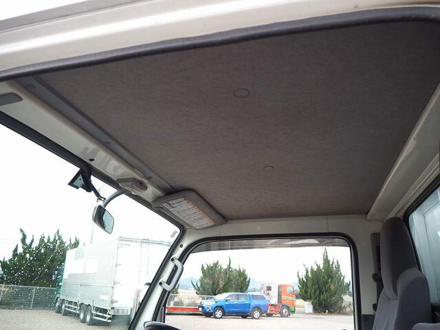 いすゞエルフ平ボディ小型（2t・3t）[写真32]