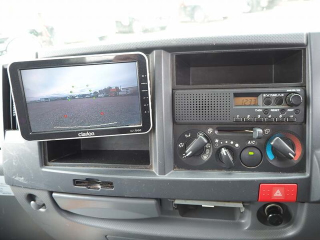 いすゞエルフ平ボディ小型（2t・3t）[写真36]