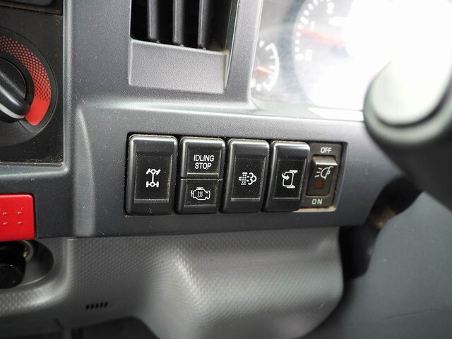 いすゞエルフ平ボディ小型（2t・3t）[写真37]