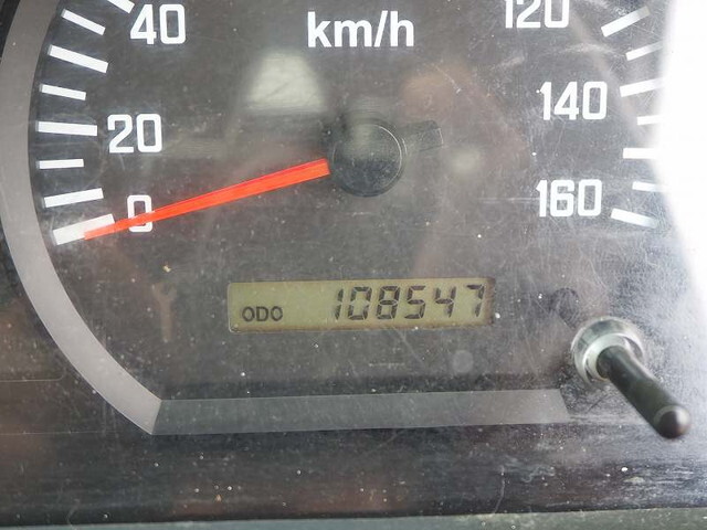 いすゞエルフ平ボディ小型（2t・3t）[写真40]