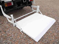 いすゞエルフ平ボディ小型（2t・3t）[写真10]