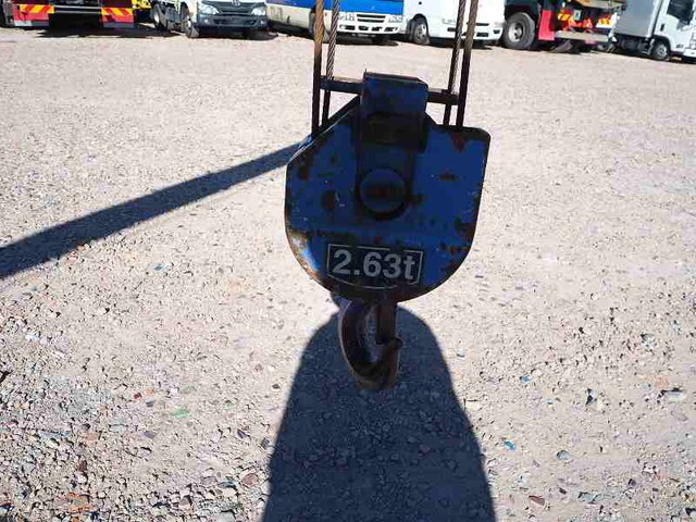 いすゞエルフクレーン3段小型（2t・3t）[写真17]