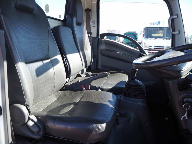 いすゞエルフクレーン3段小型（2t・3t）[写真35]