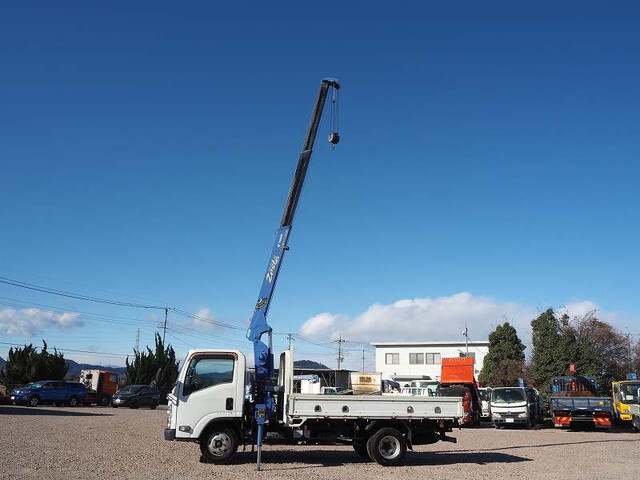 いすゞエルフクレーン3段小型（2t・3t）[写真05]