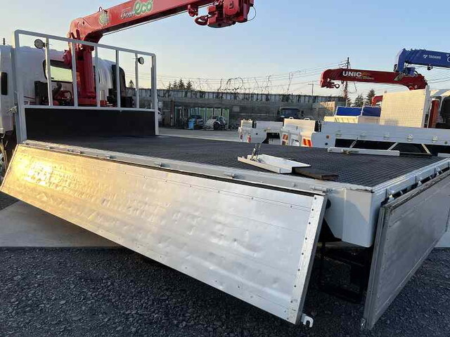 いすゞエルフクレーン4段小型（2t・3t）[写真21]