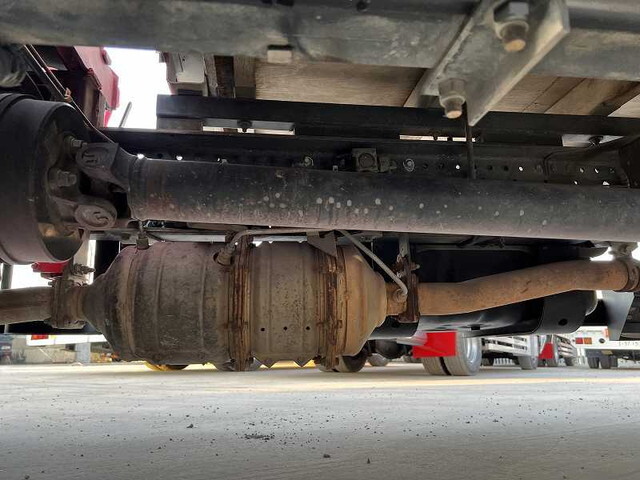 いすゞエルフクレーン4段小型（2t・3t）[写真31]