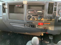 いすゞエルフクレーン4段小型（2t・3t）[写真38]