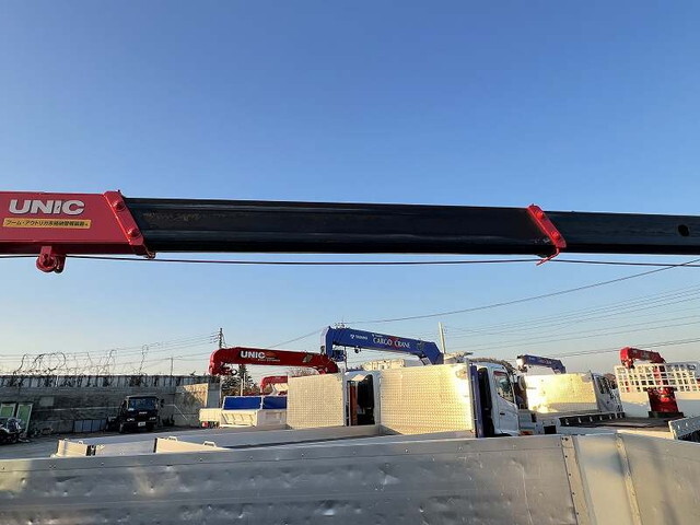 いすゞエルフクレーン4段小型（2t・3t）[写真09]