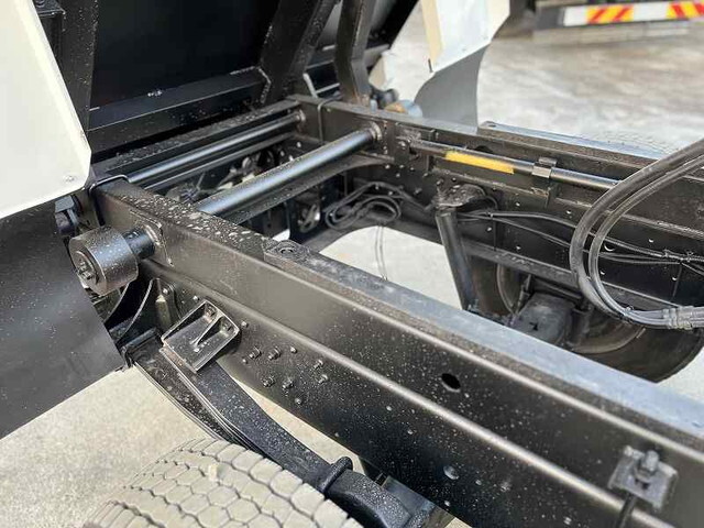 日野レンジャーダンプ中型（4t）[写真18]