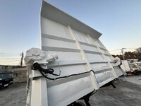 日野レンジャーダンプ中型（4t）[写真32]