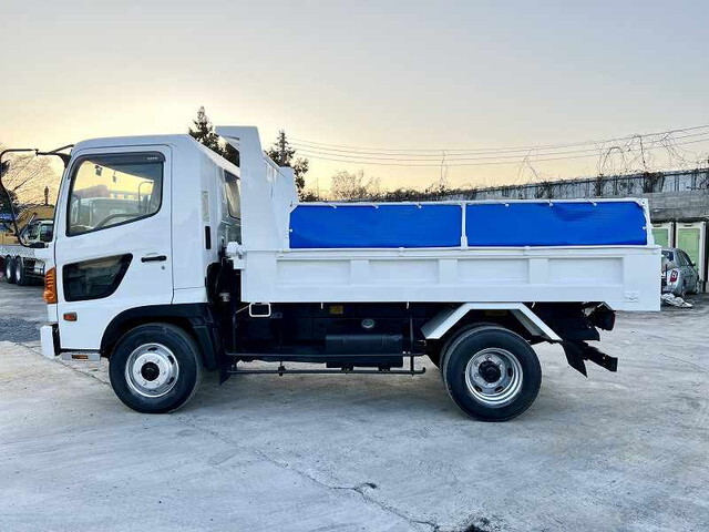 日野レンジャーダンプ中型（4t）[写真08]