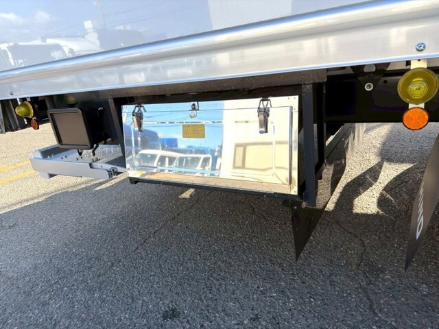 日野レンジャー冷凍車（冷蔵車）中型（4t）[写真19]