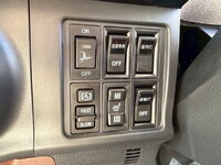 日野レンジャー冷凍車（冷蔵車）中型（4t）[写真24]