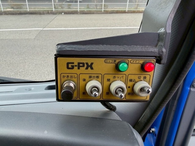 いすゞエルフパッカー車（塵芥車）小型（2t・3t）[写真34]