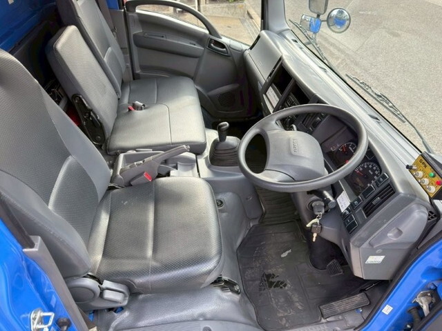 いすゞエルフパッカー車（塵芥車）小型（2t・3t）[写真35]