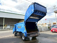 いすゞエルフパッカー車（塵芥車）小型（2t・3t）[写真09]