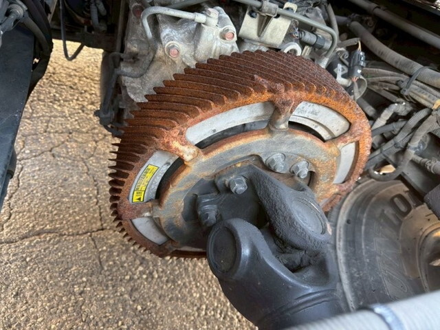 日野プロフィアトレーラーヘッド（トラクターヘッド）大型（10t）[写真11]