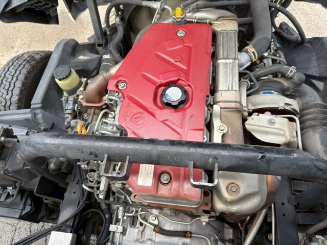 日野デュトロ幌ウイング小型（2t・3t）[写真27]