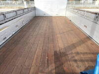 日野デュトロ幌ウイング小型（2t・3t）[写真10]