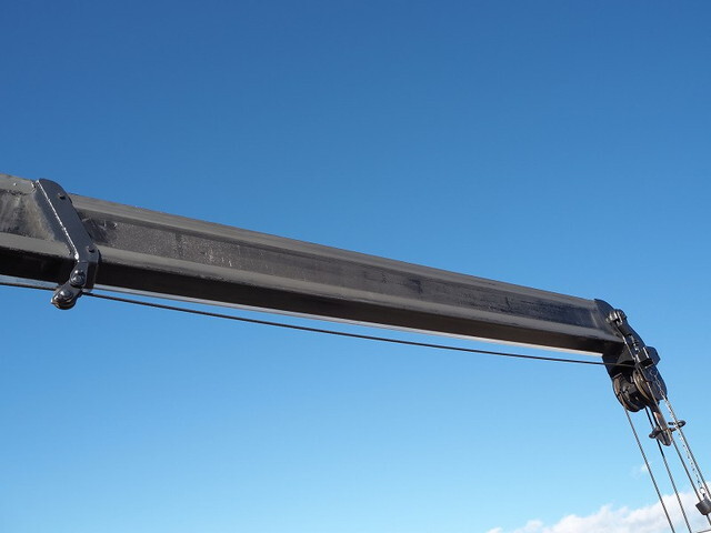 三菱ふそうファイタークレーン4段中型（4t）[写真16]