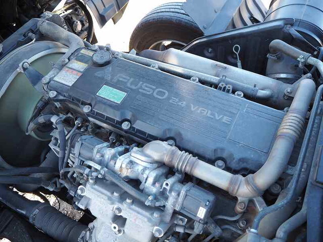 三菱ふそうファイタークレーン4段中型（4t）[写真30]