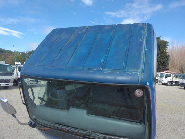 三菱ふそうキャンターダンプ小型（2t・3t）[写真16]