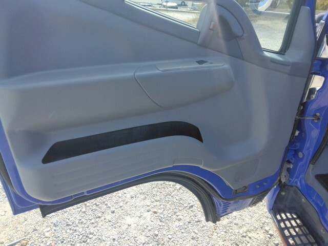 三菱ふそうキャンターダンプ小型（2t・3t）[写真27]