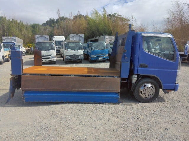 三菱ふそうキャンターダンプ小型（2t・3t）[写真06]