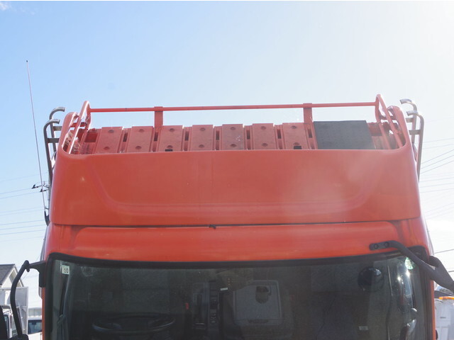日野レンジャー深ダンプ（土砂禁ダンプ）増トン（6t・8t）[写真18]