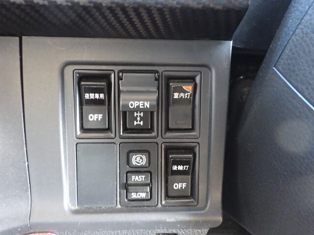 日野プロフィアアルミウイング大型（10t）[写真14]