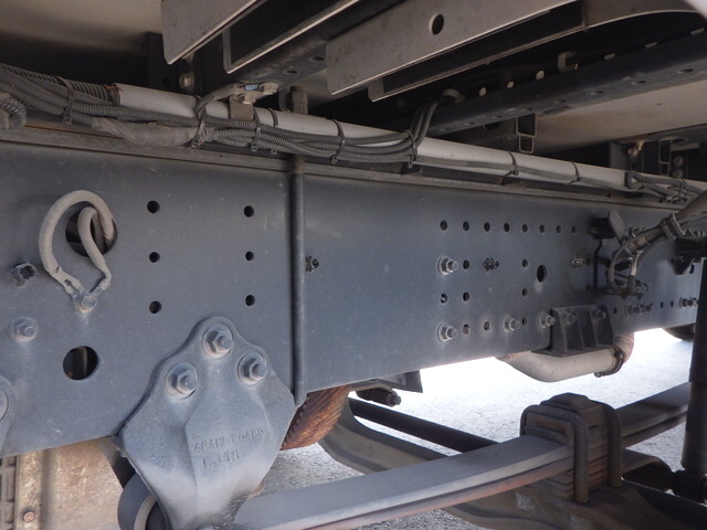 日野プロフィアアルミウイング大型（10t）[写真28]