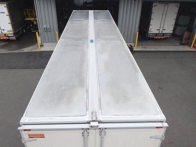 日野プロフィアアルミウイング大型（10t）[写真36]