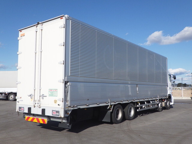 日野プロフィアアルミウイング大型（10t）[写真04]