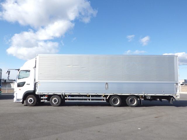 日野プロフィアアルミウイング大型（10t）[写真07]