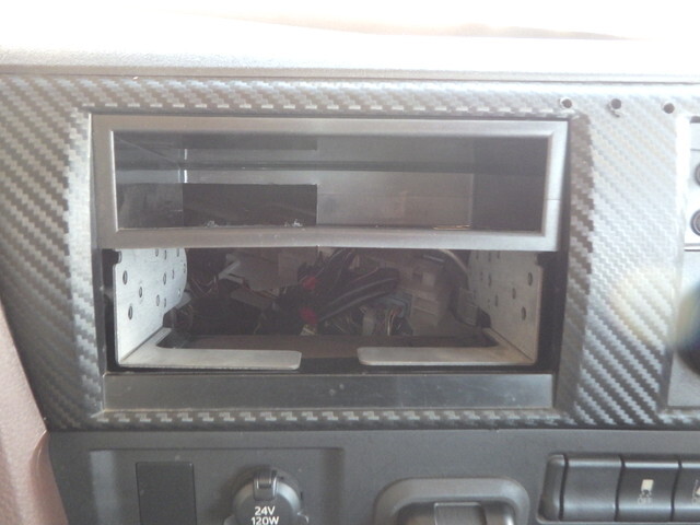 日野プロフィアアルミウイング大型（10t）[写真14]