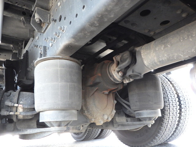 日野プロフィアアルミウイング大型（10t）[写真23]