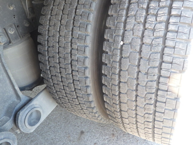 日野プロフィアアルミウイング大型（10t）[写真31]