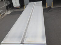 日野プロフィアアルミウイング大型（10t）[写真35]