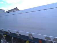 三菱ふそうファイターアルミブロック中型（4t）[写真15]