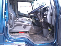 三菱ふそうファイターアルミブロック中型（4t）[写真23]