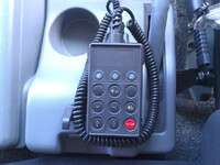 三菱ふそうファイターアルミブロック中型（4t）[写真28]