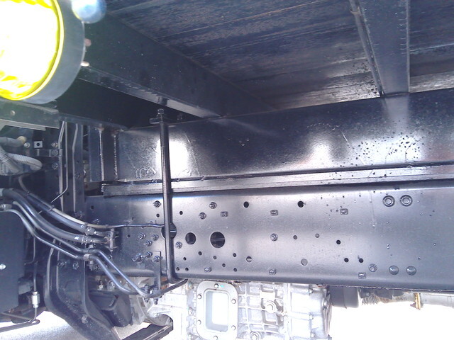 三菱ふそうファイターアルミブロック中型（4t）[写真09]