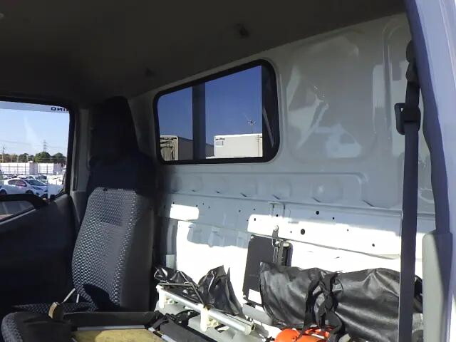 日野デュトロ平ボディ小型（2t・3t）[写真38]