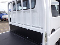 三菱ふそうキャンターダブルキャブ（Wキャブ）小型（2t・3t）[写真12]