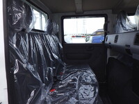 三菱ふそうキャンターダブルキャブ（Wキャブ）小型（2t・3t）[写真14]
