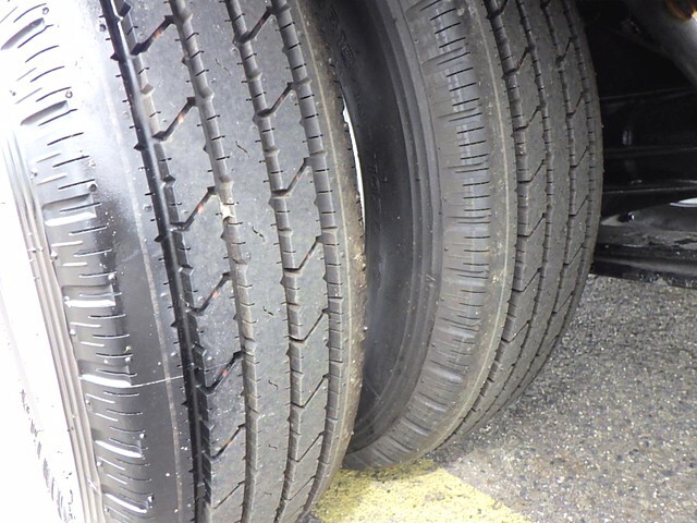 三菱ふそうキャンターダブルキャブ（Wキャブ）小型（2t・3t）[写真33]