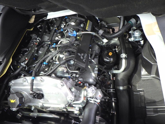 三菱ふそうキャンターダブルキャブ（Wキャブ）小型（2t・3t）[写真34]